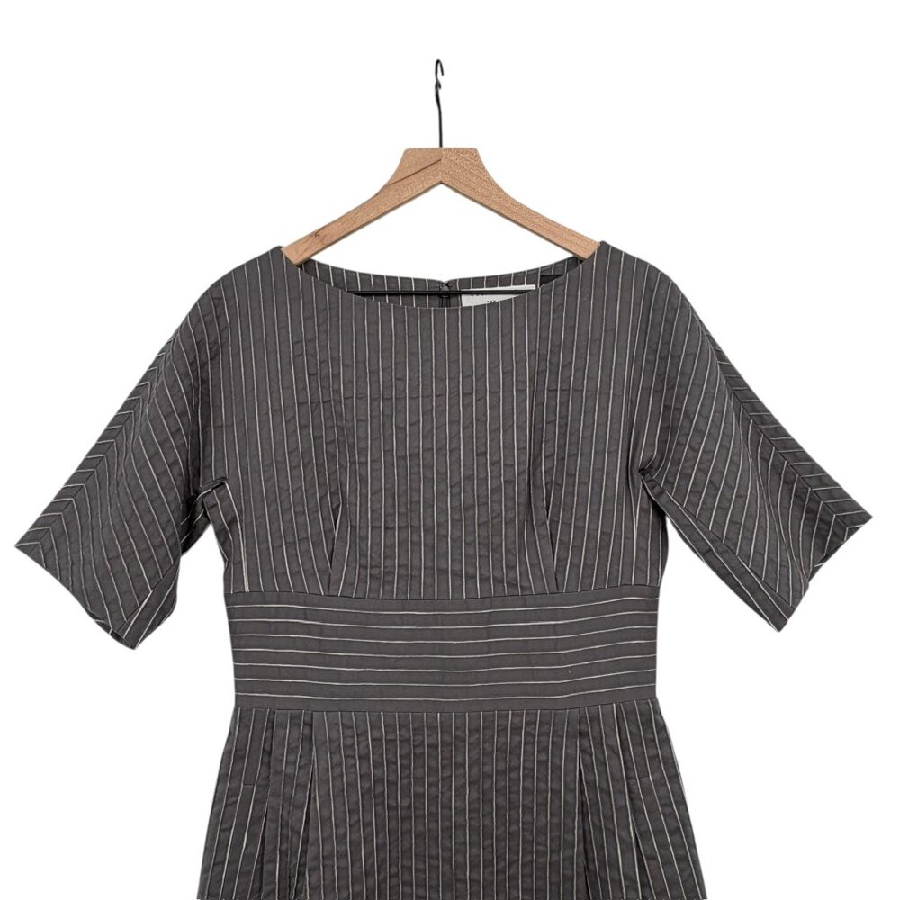Charles Nolan NY Pinstripe Short Sleeve Work Dress S8 Flawless! - Picture 2 of 5